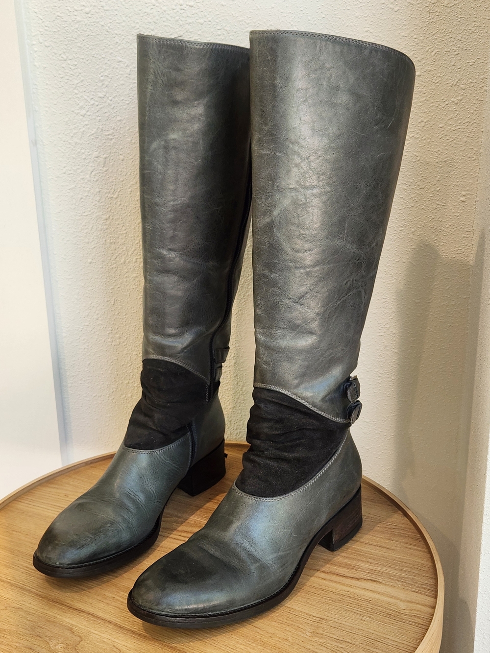 Cordani Gray Over-the-Knee Leather Boots with Buckle Detail EU 38.5 Or US 7.5-8 - Picture 4 of 12